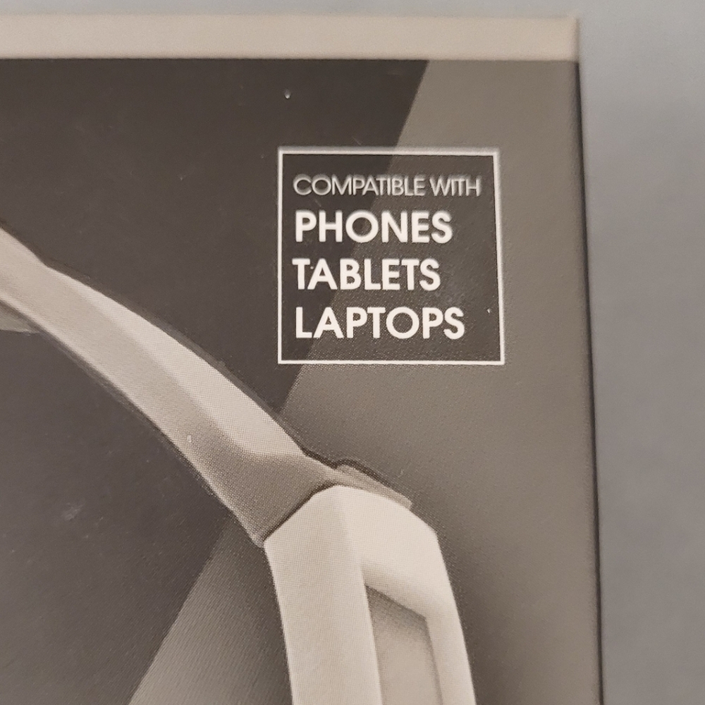 🔴BUNDLE 4/$20🔴🎧Folding Stereo Headphones - Picture 5 of 14